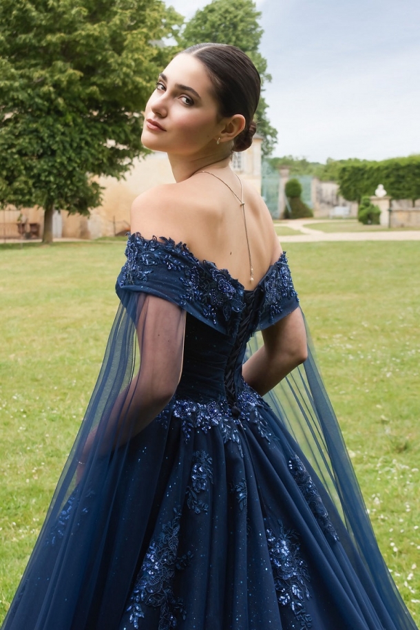 Eglantine Creations Manille close back.jpg